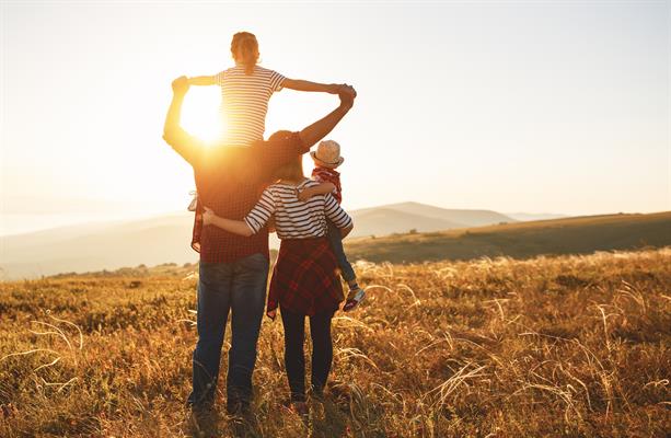 Family on Gold Green